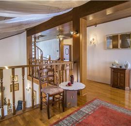4 Bedroom Villa with Pool and Annex near Porec, Sleeps 8